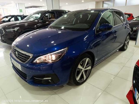 Peugeot 308 ( 1.2 PureTech S&S Allure 130 )  - Madrid