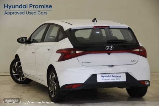 Hyundai i20 1.2 MPI Klass de 2023 con 22.830 Km por 16.400 EUR. en Barcelona