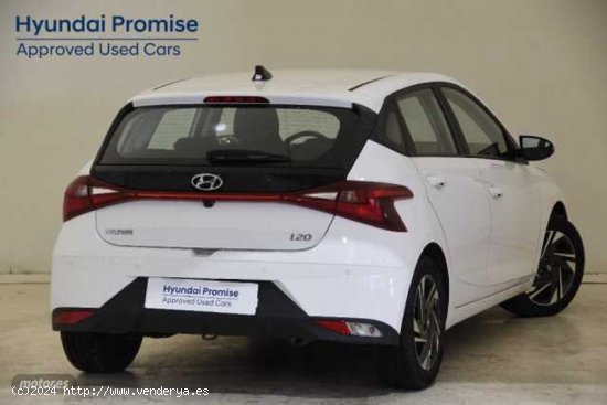 Hyundai i20 1.2 MPI Klass de 2023 con 22.830 Km por 16.400 EUR. en Barcelona