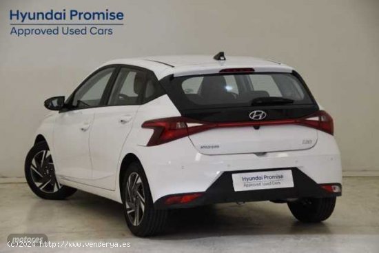 Hyundai i20 1.0 TGDI Klass 100 de 2023 con 17.503 Km por 19.900 EUR. en Madrid