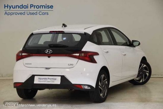 Hyundai i20 1.0 TGDI Klass 100 de 2023 con 17.503 Km por 19.900 EUR. en Madrid