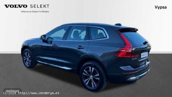 Volvo XC 60 XC60 Recharge Core, T6 plug-in hybrid eAWD, Electrico/Gasolina, Bright de 2023 con 18.95