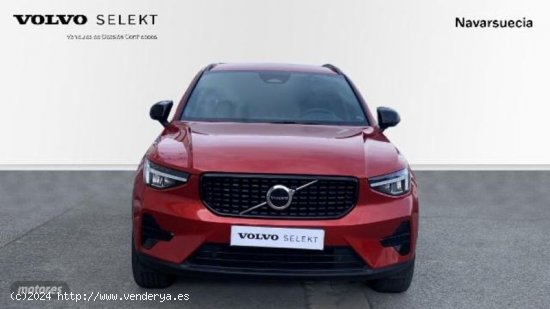 Volvo XC40 XC40 PLUS B3 (G) DARK de 2023 con 24.650 Km por 37.350 EUR. en Navarra