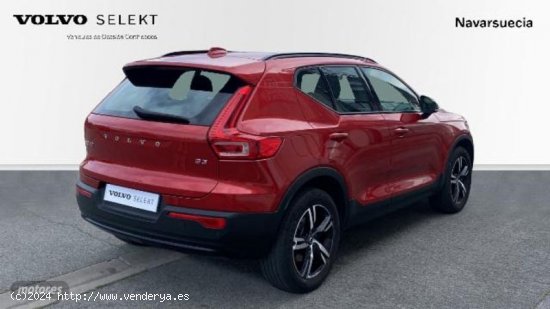 Volvo XC40 XC40 PLUS B3 (G) DARK de 2023 con 24.650 Km por 37.350 EUR. en Navarra