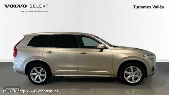 Volvo XC 90 B5 AWD, CORE 7 ASIENTOS de 2023 con 16.819 Km por 61.900 EUR. en Barcelona