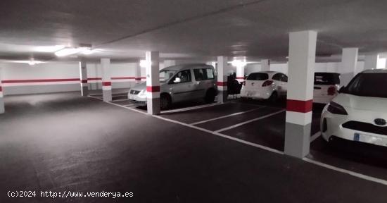 Parking coche mediano - VALENCIA