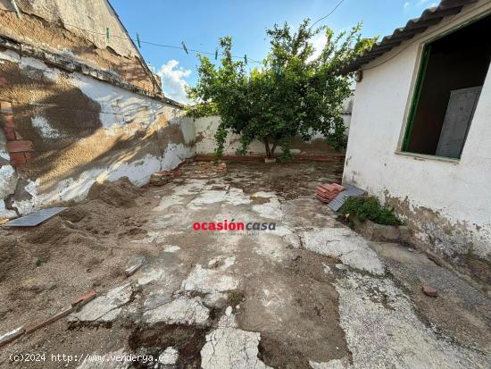 CASA CON TEJADO NUEVO A LA VENTA - CORDOBA