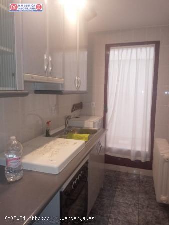 SE VENDE PISO DE DOS DORMITORIOS EN CALLE DON ANTONIO HUERTAS EN TOMELLOSO - CIUDAD REAL