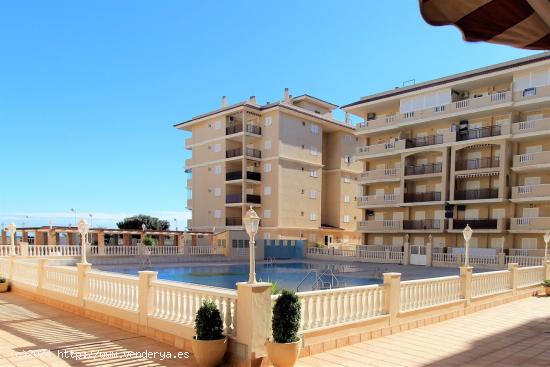 HERMOSO APARTAMENTO CON PISCINA Y CERCA DE LA PLAYA - ALICANTE