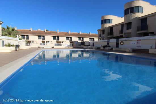 Apartamento en Cabo Roig zona Campoamor, 120 m. de superficie, 20 m2 de terraza, 600 m. de la playa 