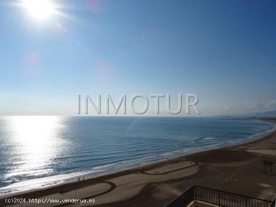 TE GUSTAN LAS VISTAS ?. . Verdad que sí . . pues DESCUBRE SU INTERIOR. . EXCLUSIVO ÁTICO PENTHOUSE