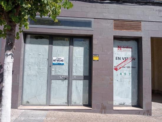 Se vende Local comercial en San Juan de Aznalfarache - SEVILLA