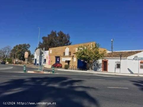 Venta de conjunto de dos naves en Valverde - HUELVA