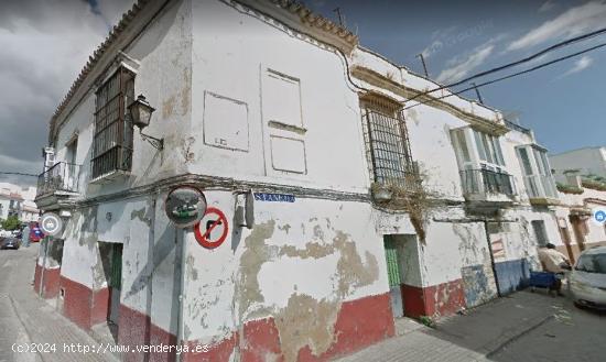 MAGNIFICA CASA PARA REFORMA EN EL BARRIO ALTO - CADIZ