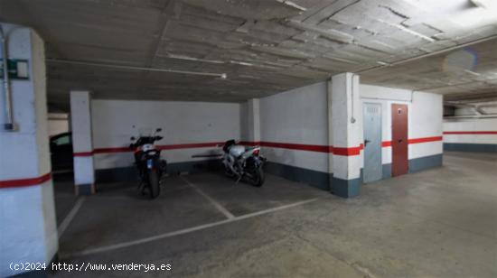 Plaza de garaje en venta en la barriada de San Fernando - BADAJOZ