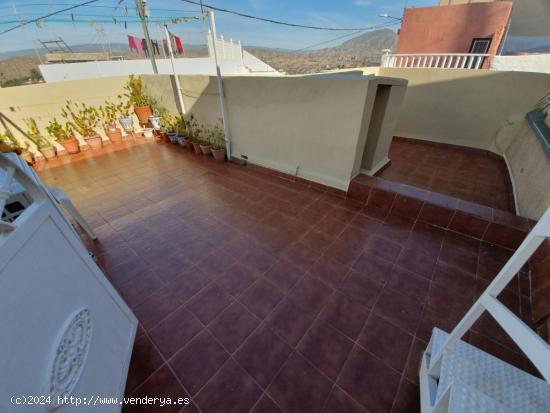  CASA CUEVA REFORMADA CON TERRAZA - ALMERIA 