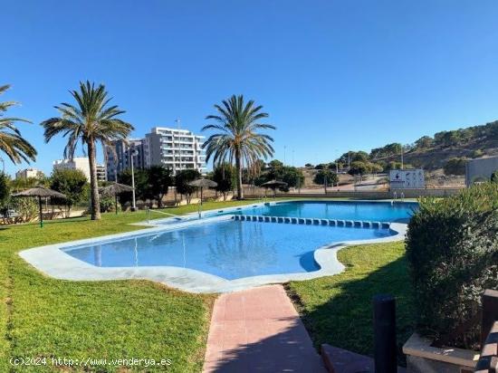 MAGNIFICO PISO CON TERRAZA GRANDE Y VISTAS AL MAR - ALICANTE