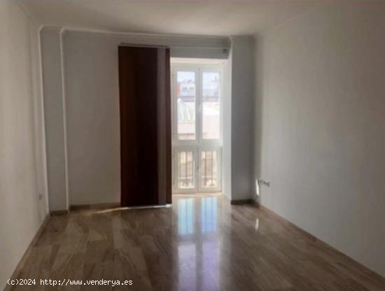 Se Vende magnifico piso en el centro de Chiclana - CADIZ