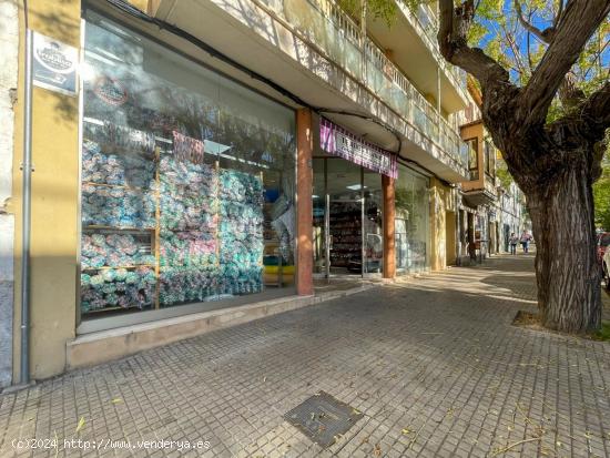 LOCAL COMERCIAL CON POSIBILIDAD DE CAMBIO DE USO. - BALEARES