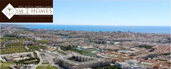  PISO AMPLIO Y LUMINOSO CON TERRAZA  A 1KM DE FUENGIROLA - MALAGA 