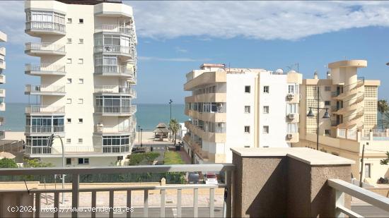  BONITO PISO CON VISTAS AL MAR EN TORREBLANCA DEL SOL-TERRAZA-ASCENSOR-AIRE ACONDICIONADO - MALAGA 