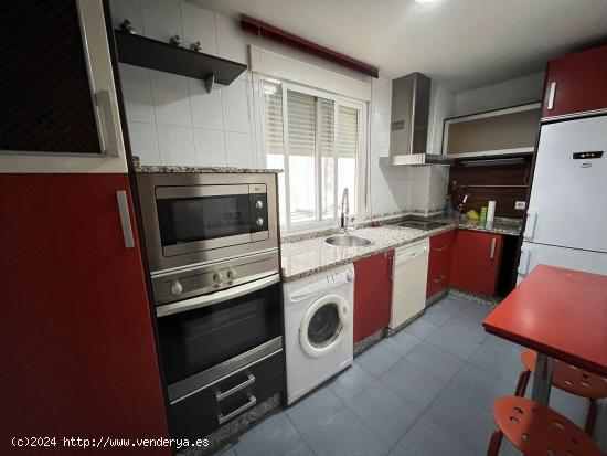 APARTAMENTO A ESCASOS METROS DE RICARDO CARAPETO - BADAJOZ