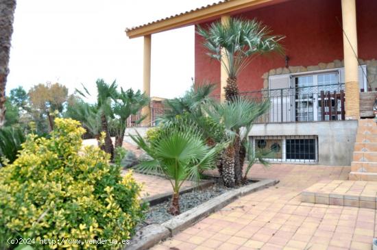 Casa en las torres de cotillas con 3.800m2 de parcela - MURCIA