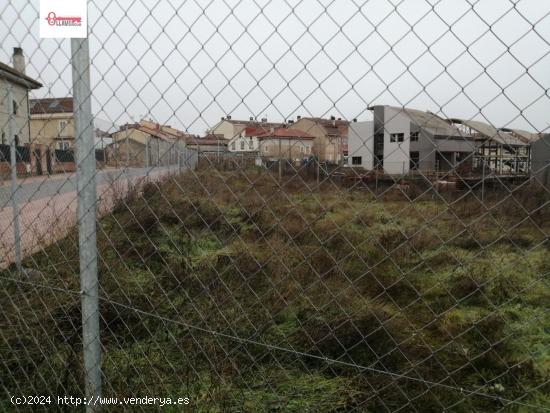 Parcela en el Barrio de Cortes - BURGOS