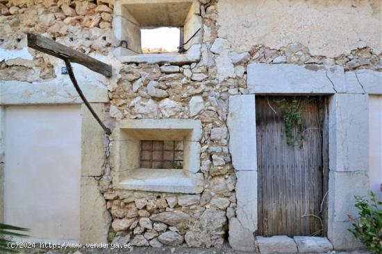 Casa de piedra en Moscari con garaje incluido - BALEARES