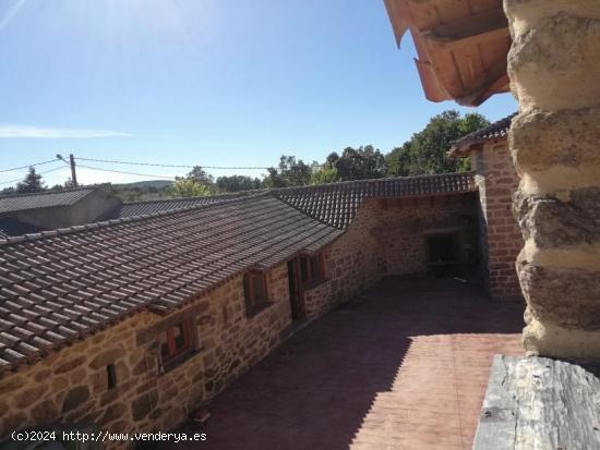 CASA EN VENTA EN MANZANAL DE LOS INFANTES, ZAMORA - ZAMORA