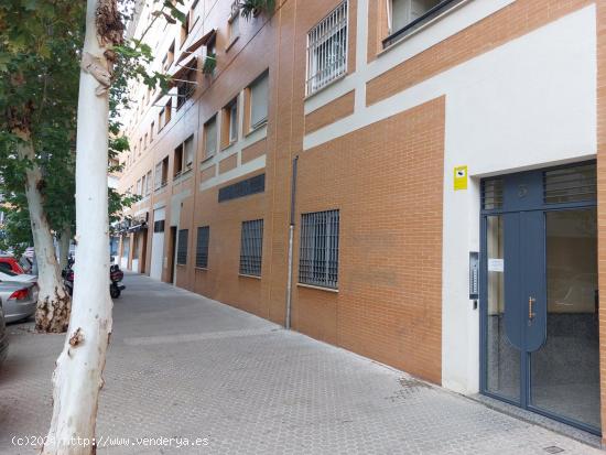 Se Vende en Sevilla - SEVILLA