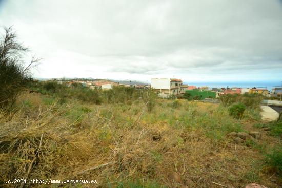 Terreno de Asentamiento Rural CON PROYECTO de 1.414m2 en Llano de Moro - SANTA CRUZ DE TENERIFE