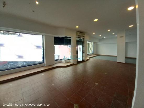 LOCAL COMERCIAL EN PLENO CENTRO - CORDOBA