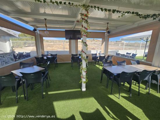 BAR A LA VENTA EN CORVERA GOLF RESORT - MURCIA