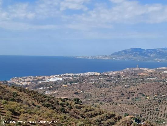 Terreno junto La Zenaida - MALAGA