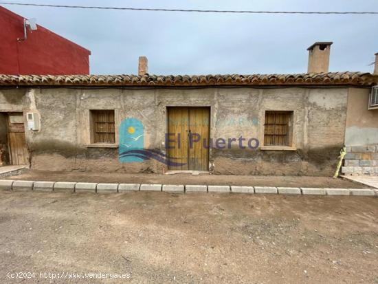 2 CASAS CON GRAN PATIO EN LOS CÁNOVAS - REF 1461 - MURCIA