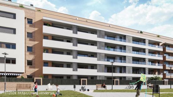 Piso con amplia terraza en venta en Nuevo Artica. Construcción moderna y eficiente. - NAVARRA