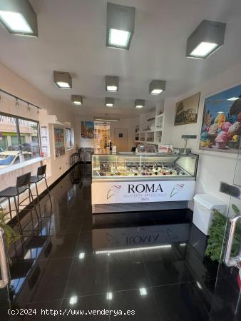 Traspaso de cafeteria-heladeria  en el centro de Ibiza - BALEARES