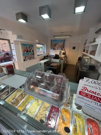 Traspaso de cafeteria-heladeria  en el centro de Ibiza - BALEARES