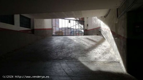 SE VENDE Plaza de garaje con buen acceso. - Bailén