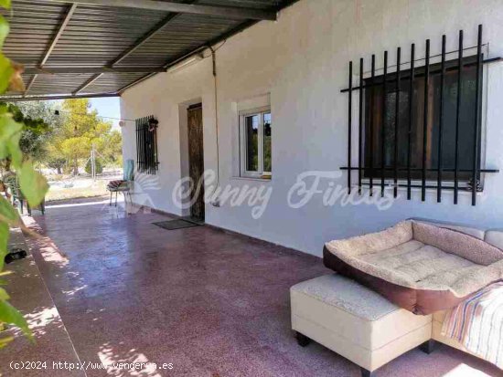 Casa de campo-Masía en Venta en Yecla Murcia