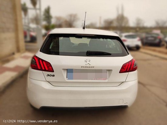 PEUGEOT 308 en venta en Badajoz (Badajoz) - Badajoz