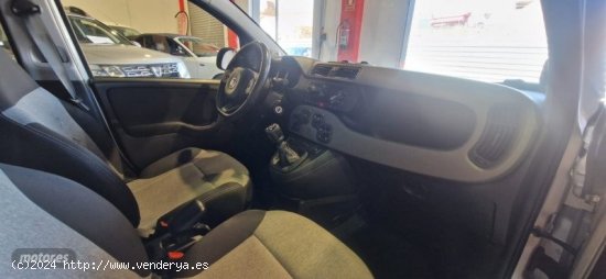 Fiat Panda 1200 69 CV LOUNGE de 2017 con 112.000 Km por 8.500 EUR. en Tenerife