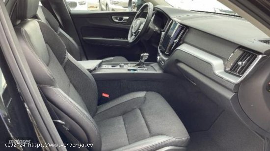 Volvo XC 60 XC60 D4 Momentum Automatico de 2018 con 77.278 Km por 32.999 EUR. en Sevilla