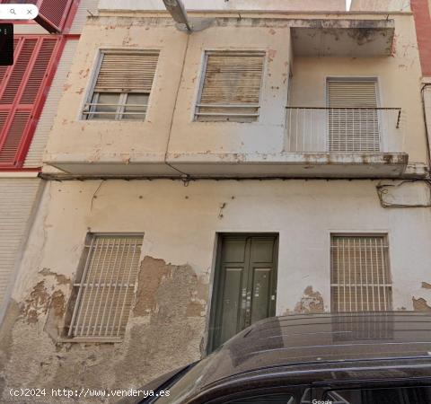 SE VENDE CASA UNIFAMILIAR PARA REFORMAR - ALICANTE