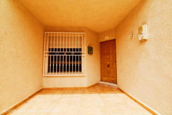 DUPLEX EN EJIDO NORTE - ALMERIA