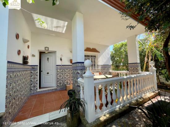 SE VENDE CHALET EN EL BARRIO JARANA - CADIZ