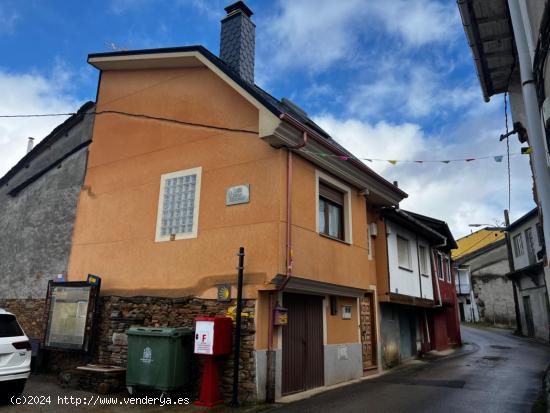 PRECIOSA CASA EN PLENO CAMINO DE SANTIAGO - LEON