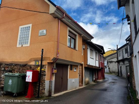 PRECIOSA CASA EN PLENO CAMINO DE SANTIAGO - LEON