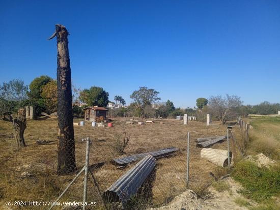  Un Refugio en la Naturaleza: Terreno de 2200 metros en Las Torres de Cotillas para Tu Casa de Ensu 